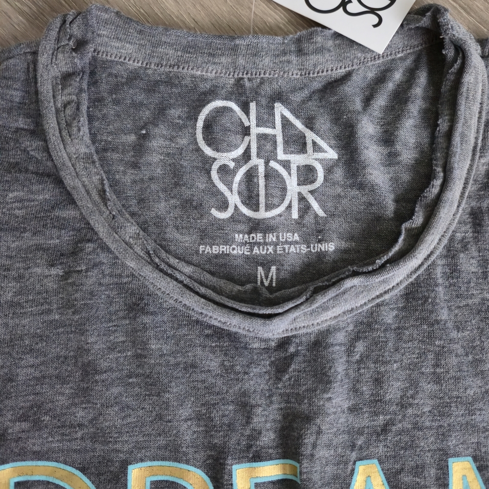 NWT CHASER Woman Gray Sleeveless Top "DREAM BELIEVE YOGA" Size M - Picture 4 of 11